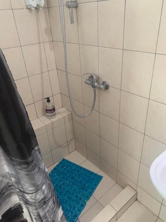 Appartement Close To Train Station Larissa